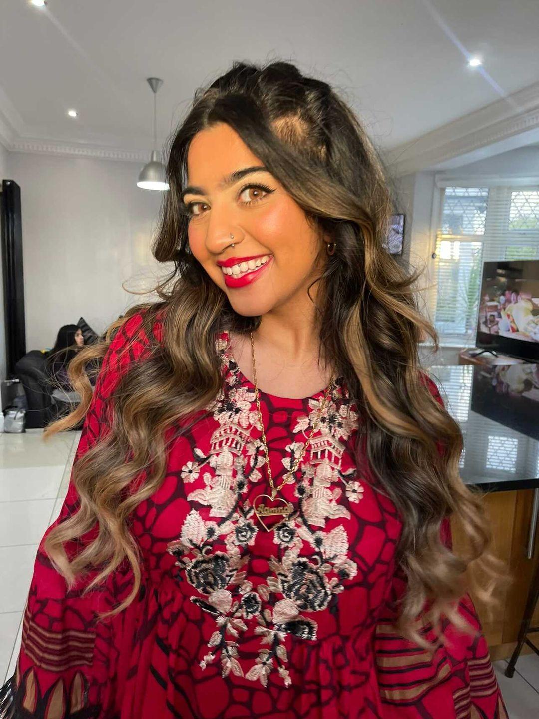 Blackpink/or red depends how you see it